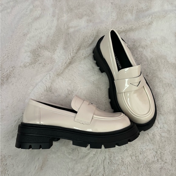 Platform Loafers - Picture 3 of 3